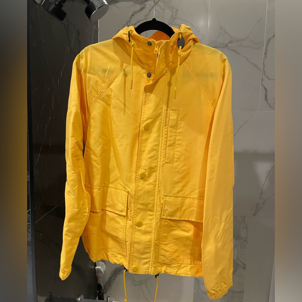 GAP RAIN JACKET
